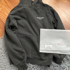 Talentless circle logo hoodie